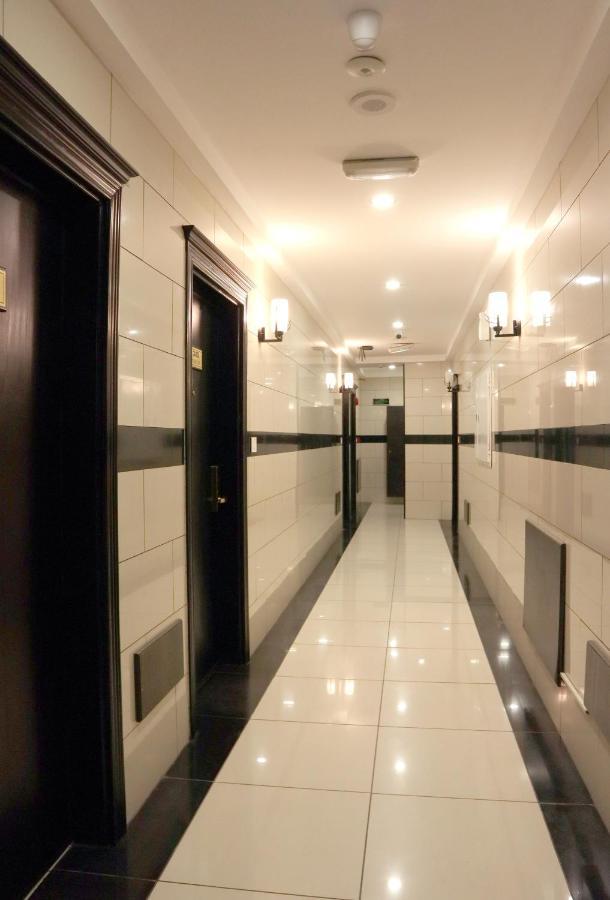 Easy Inn Hotel Suites Амман Экстерьер фото